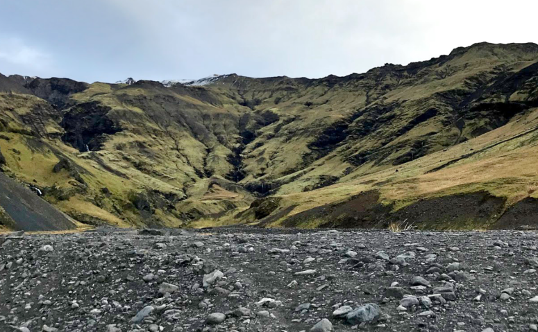 Tuesday: Pure Icelandic Waters Liquid State