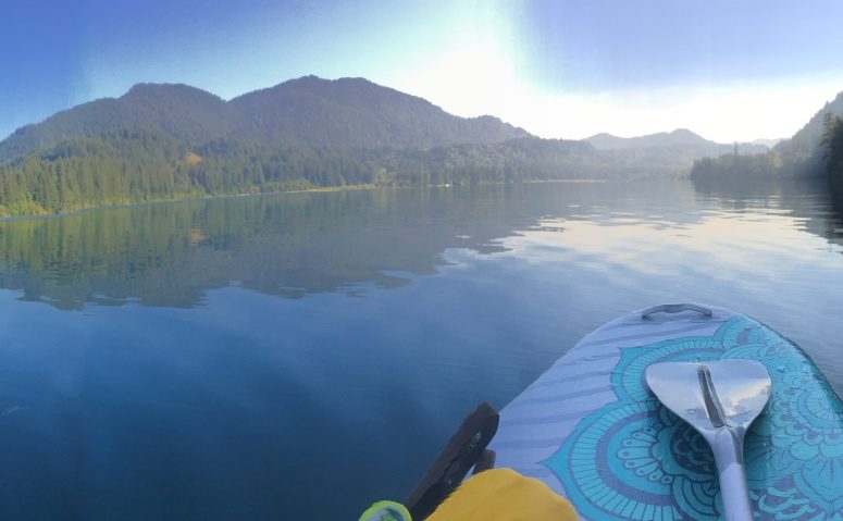 Stand-up Paddleboard: Starter Kit Recommendations